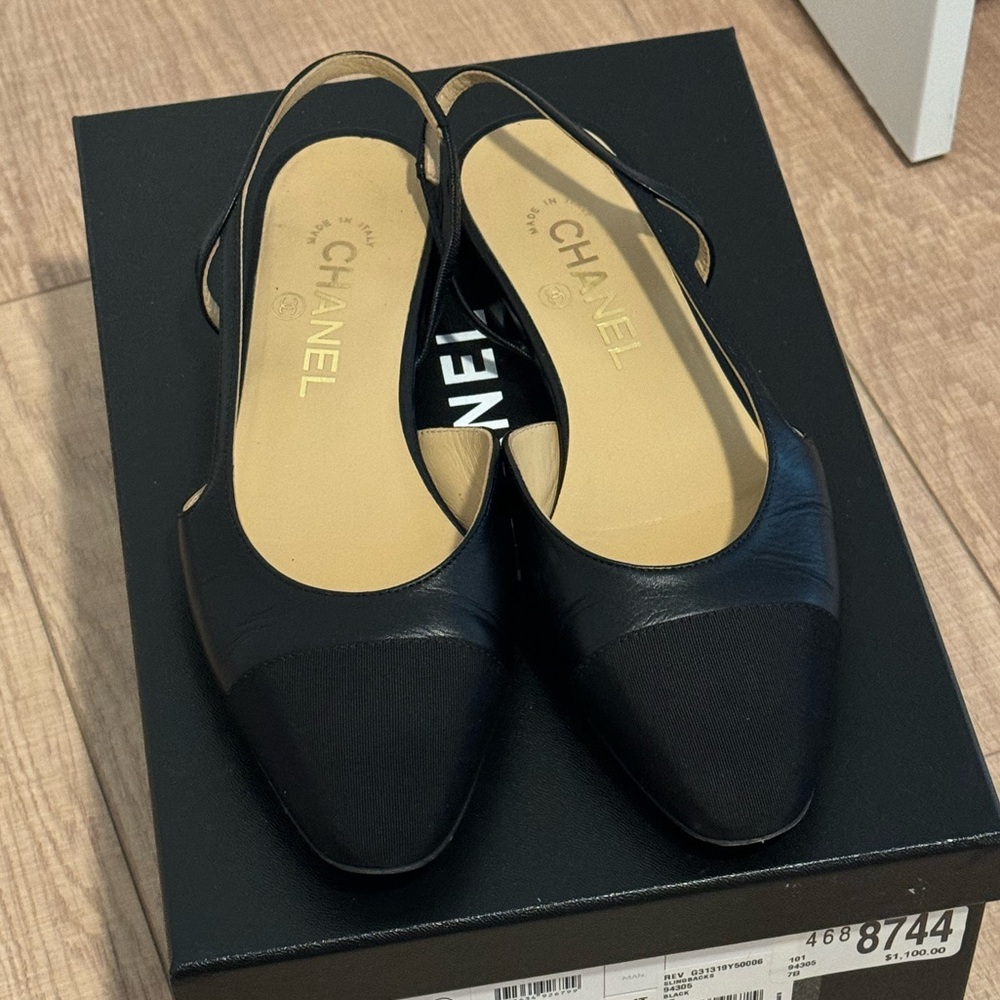 Slingbacks CHANEL Classic Hard to Find